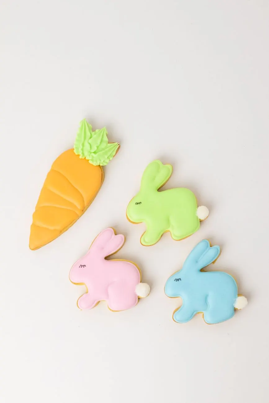 Bunny and carrot cookies