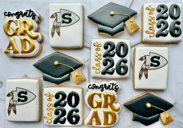 Class of 2026 graduation cookies with caps